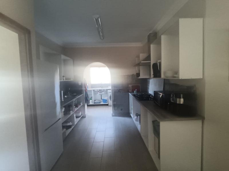 2 Bedroom Property for Sale in Albertinia Western Cape